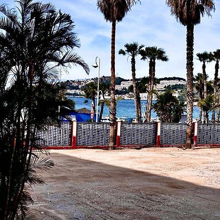 Apartamento 2 Dormitorios En Primera Linea De Playa San Cristobal Almuñécar Екстериор снимка