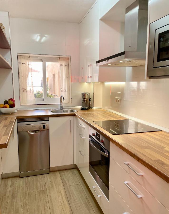 Apartamento 2 Dormitorios En Primera Linea De Playa San Cristobal Almuñécar Екстериор снимка
