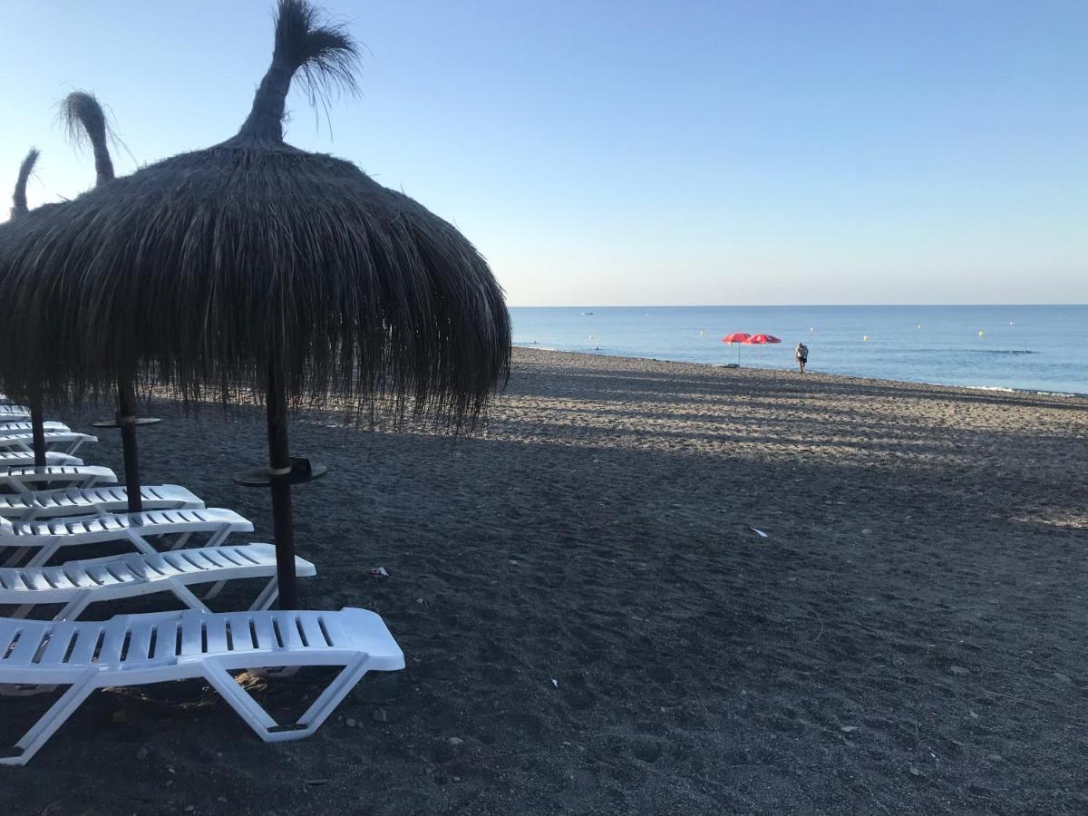 Apartamento 2 Dormitorios En Primera Linea De Playa San Cristobal Almuñécar Екстериор снимка