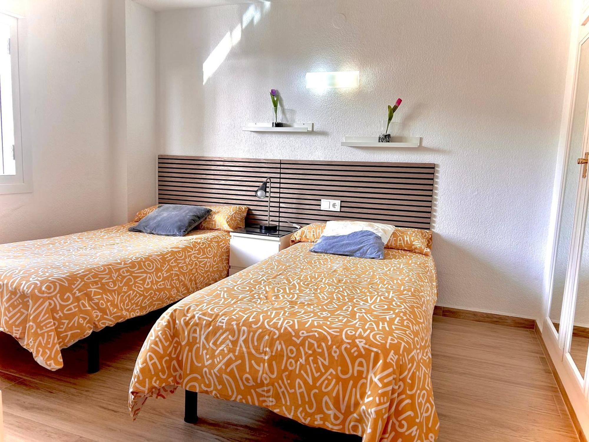 Apartamento 2 Dormitorios En Primera Linea De Playa San Cristobal Almuñécar Екстериор снимка