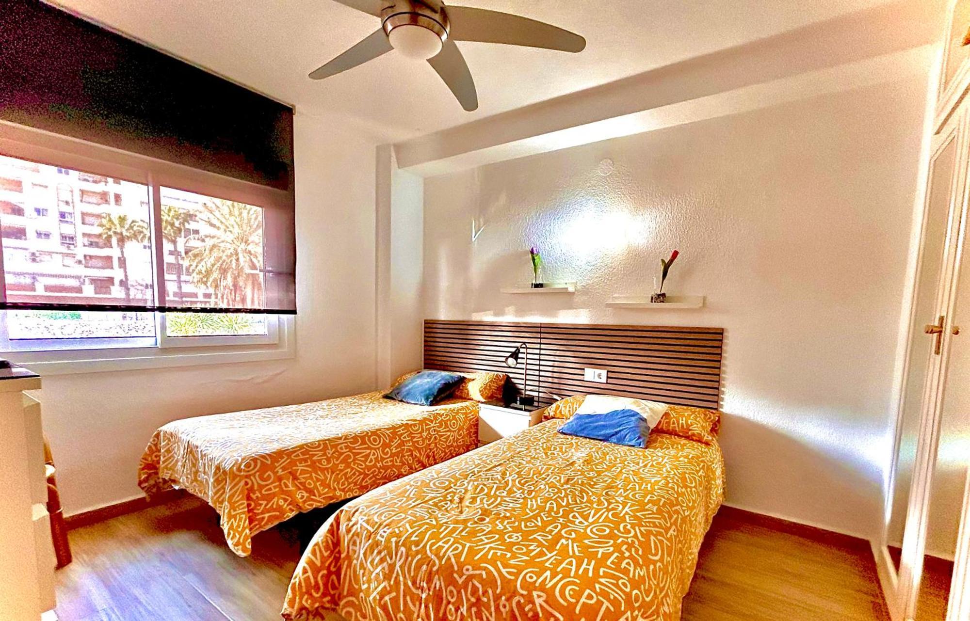 Apartamento 2 Dormitorios En Primera Linea De Playa San Cristobal Almuñécar Екстериор снимка
